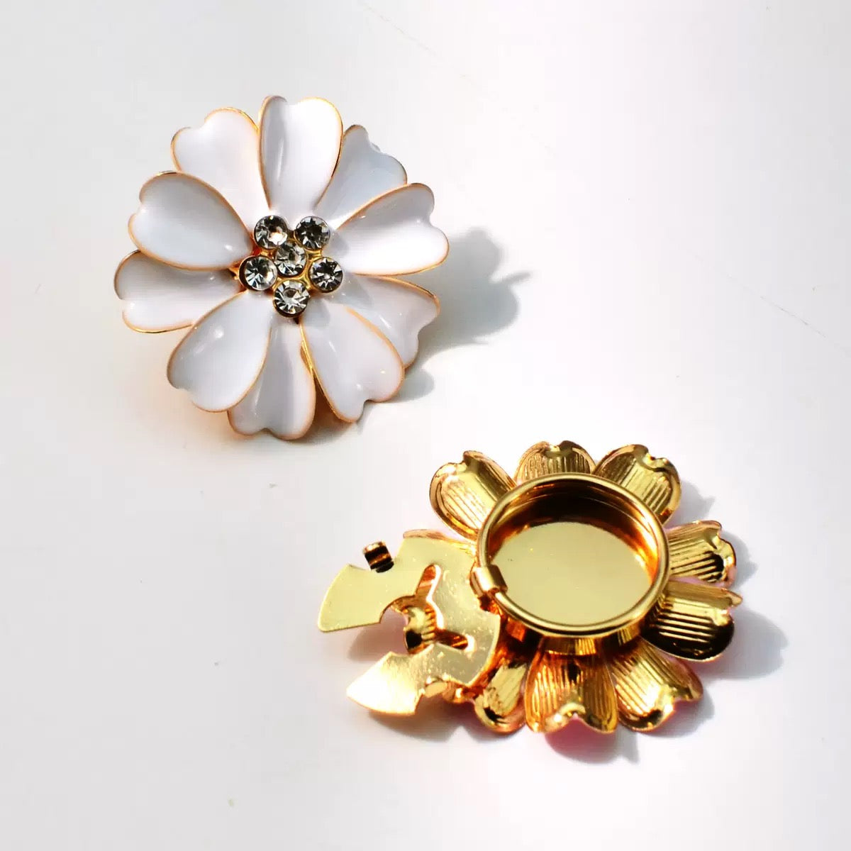 Rhinestone Flower Brooch Pin